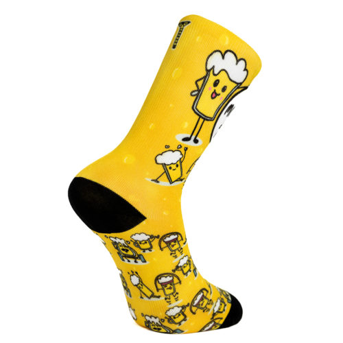 calcetines con diseño cervezas
